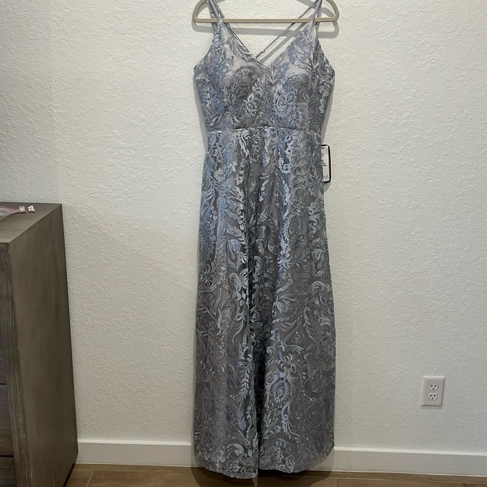TLC SAY YES TO THE PROM silver and grey dress